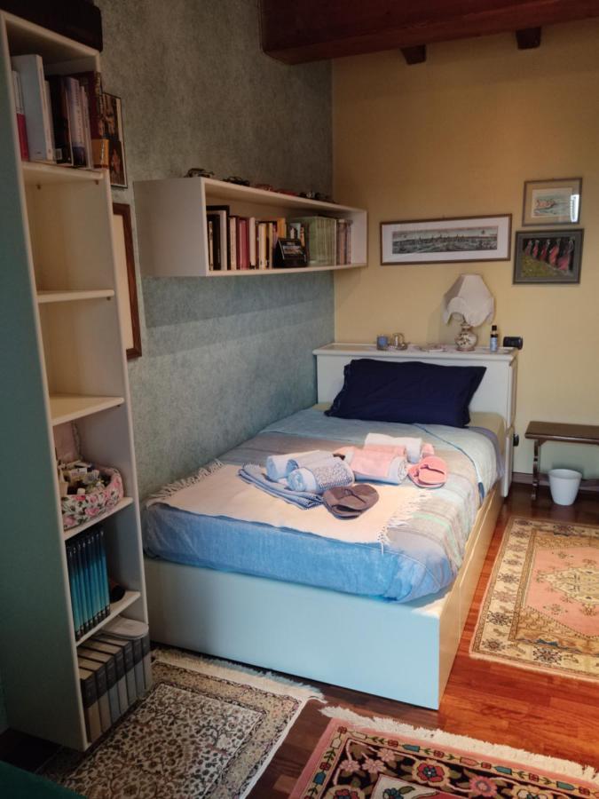 Lovely Casa Paola Villlafranca Centro Zimmer Rooms Villafranca di Verona Eksteriør bilde